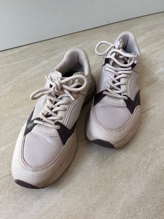 Zapatillas beige mujer 