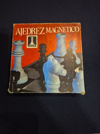 Ajedrez magnético de viaje