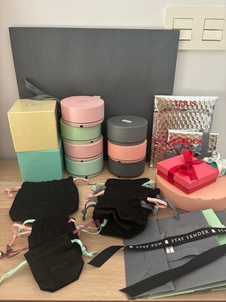 Bolsas y cajas Tous