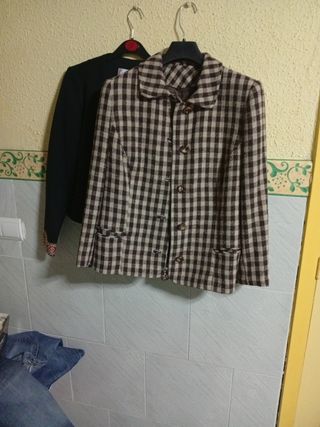 Chaquetas mujer: cuadros tono marrón y negra