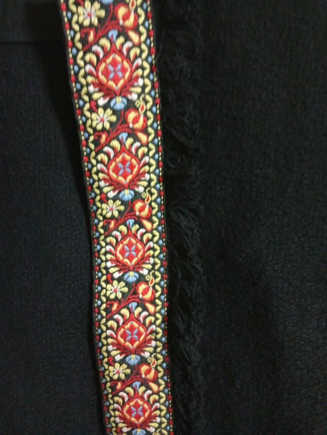 Chaquetas mujer: cuadros tono marrón y negra