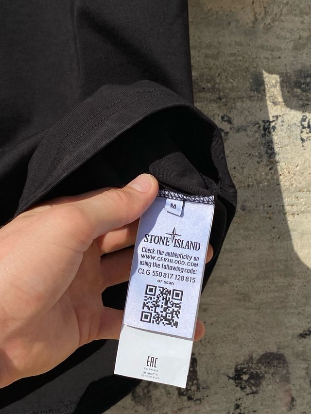 “UNICO” Camiseta de Stone Island negra Talla - M