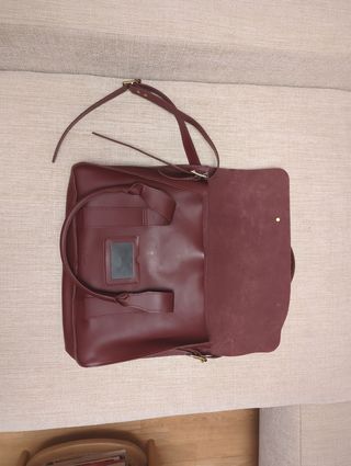 Bolso bandolera Dr Martens burgundy