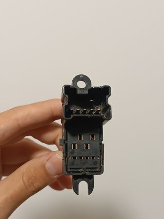Botón elevalunas Nissan Qashqai 2007-2014