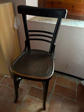 Dormitorio rústico antiguo