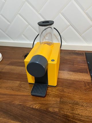 Cafetera Delta Qlip amarilla