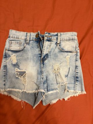 Shorts vaqueros rotos