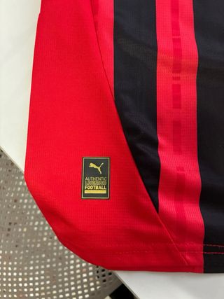 Camiseta AC Milan Puma 2024 - Roja y Negra