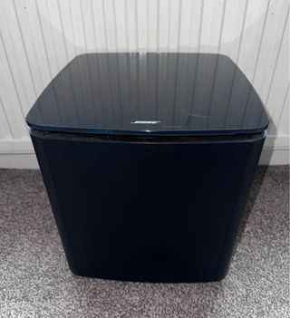 Soundbar Bose - Subwoofer 700