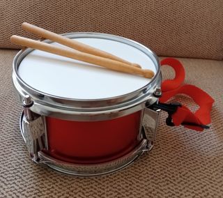 Tambor rojo infantil Eureka