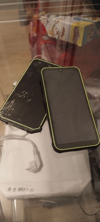 Teléfono Maxi 20 - Smartphone