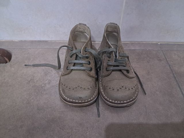 Botitas Niño Talla 20 - Piel
