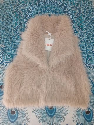 Gilet ecopelliccia beige 3 Desy