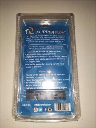 Flipper Float: Limpia acuarios
