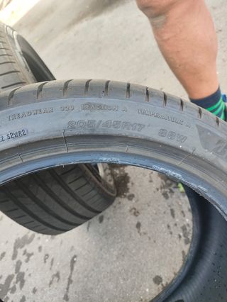 2 Neumáticos Bridgestone Turanza 205-45-17/88W