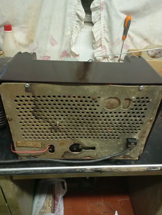 Rádio antiga MEDIATOR