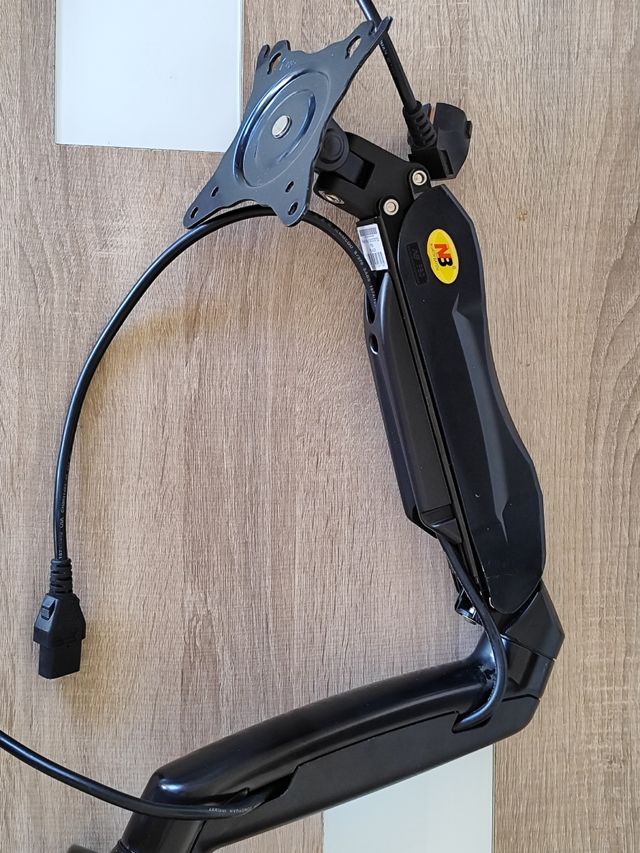 Soporte monitor brazo gris