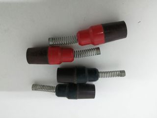4 Conectores antiguos plancha