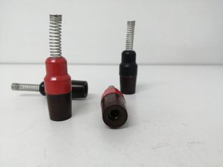 4 Conectores antiguos plancha