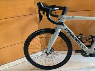 Bicicleta carretera carbono Pinarello Paris