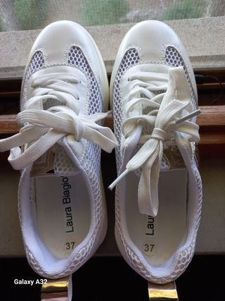 Sneakers bianche donna 37