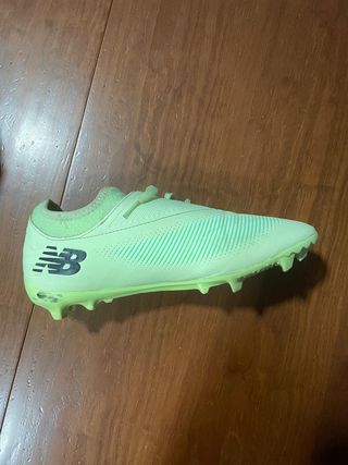 Botas fútbol New Balance Furon