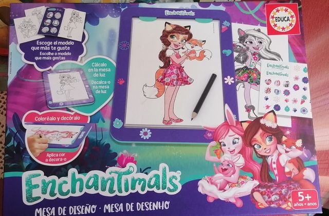 Mesa de luz Enchantimals