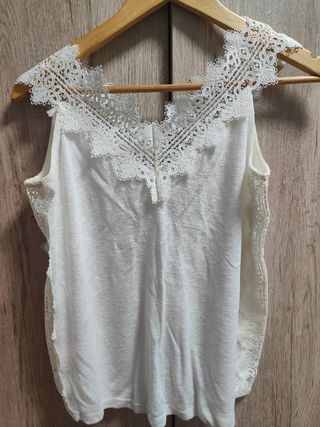 Blusa blanca encaje