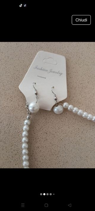 Collana e orecchini perle