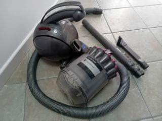 Dyson DC33 Ball: Aspirapolvere Musclehead