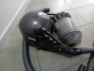 Dyson DC33 Ball: Aspirapolvere Musclehead