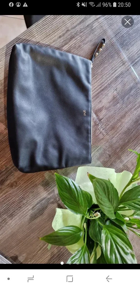 Borsa mare marca ghd + pochette ghd nera