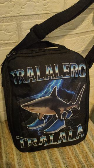 Conjunto 3 piezas Tralalero tralala A ESTRENAR!!