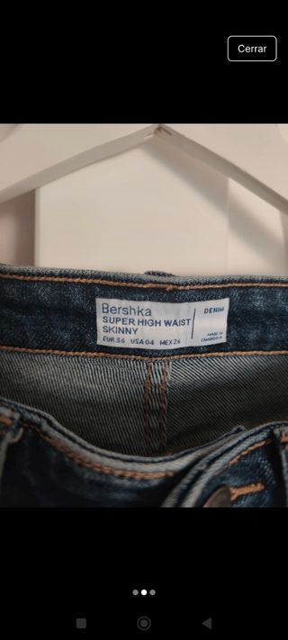 Jeans rotos tiro alto