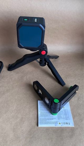 Nivel láser autonivelante hilda + accesorios