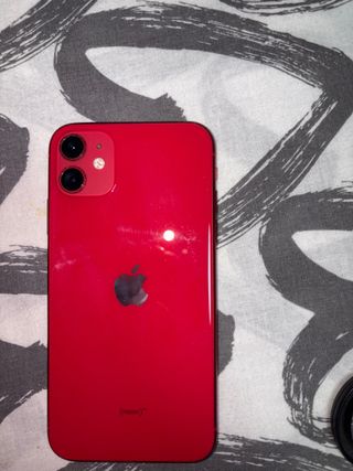 iPhone 11 rosso - 64GB