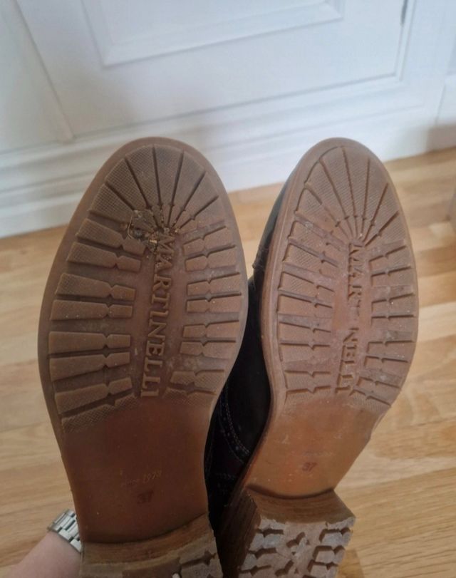 Zapatos Mantinelli marrones