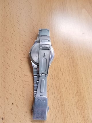 Reloj CASIO plateado mujer
