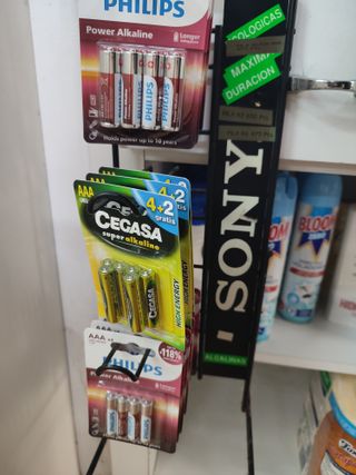 Pilas Alcalinas AAA y AA - Cegasa, Philips, Sony