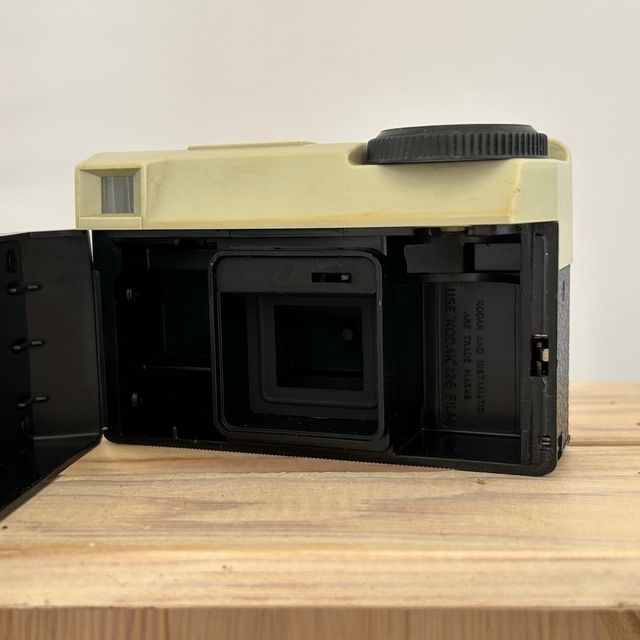 Cámara Kodak Instamatic 25.