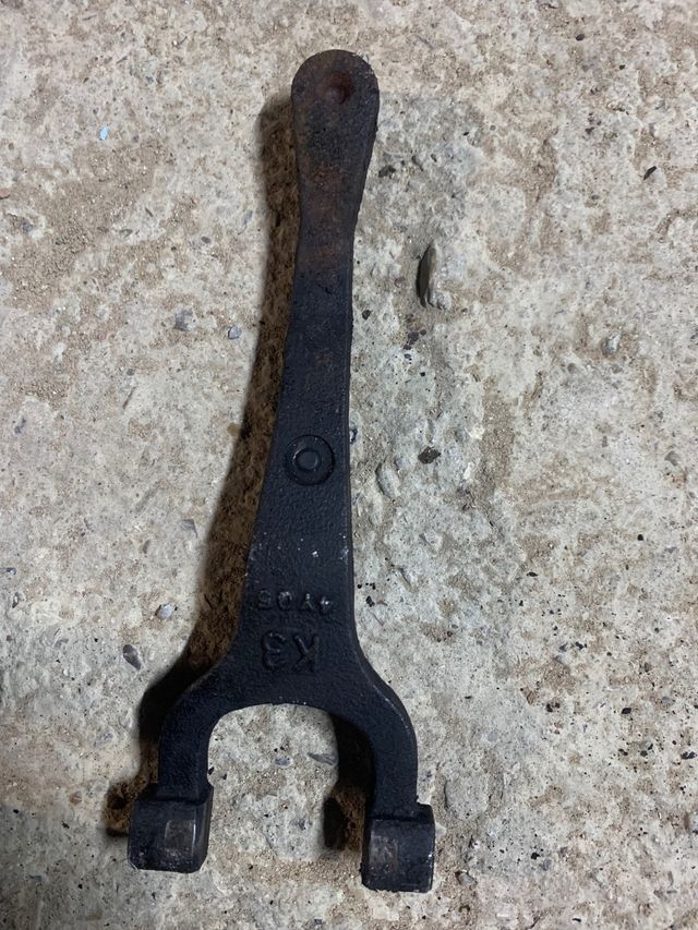 Horquilla cambio Mitsubishi Montero 2.5 diésel 