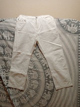 Pantalón hombre
 blanco lino/algodón
