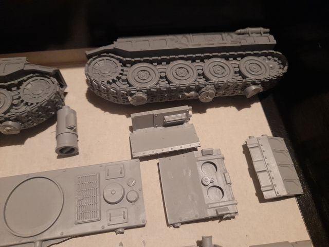 Tanque en resina Leman Russ 40k