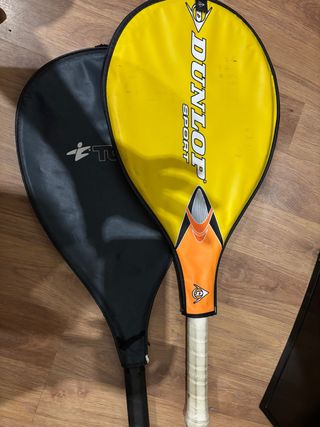 Raqueta Dunlop + Toplife con funda