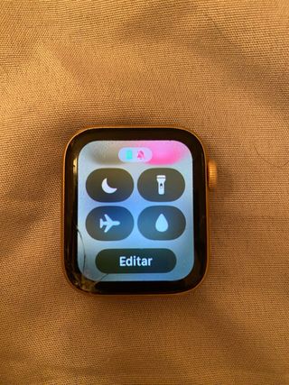 Apple Watch Series 4 Oro Rosa Aluminum