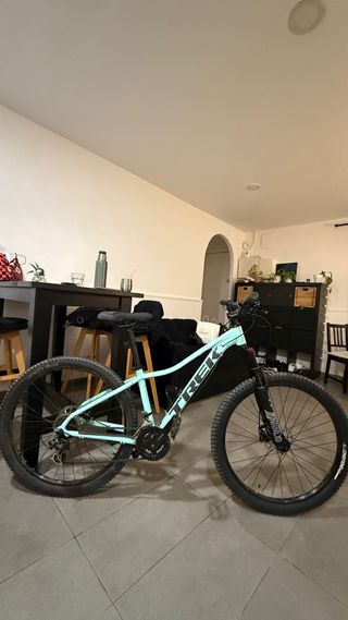 Bicicleta Trek Marlin 4 27,5