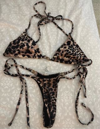 Bikini leopardo