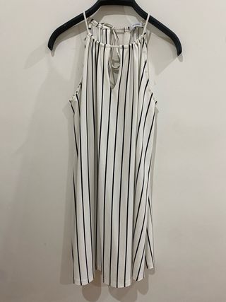Vestido rayas blanco-negro XS-S.
