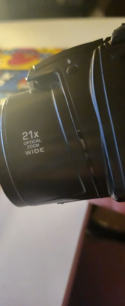 Nikon COOLPIX L310 ZOOM 21X
