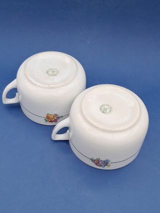 BLEA PORTONS. Pareja de tazas antiguas de  Gijón